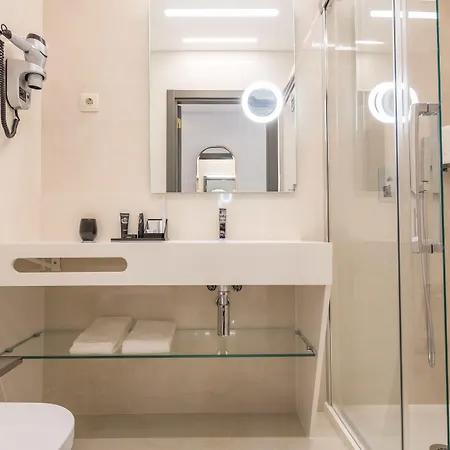 Meraprime Gold Hotel 3*